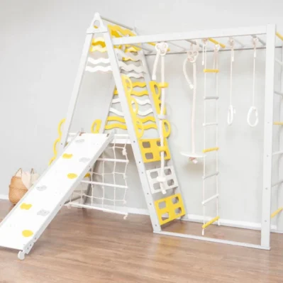 Kids Wooden Climbing Frame – Saudi Arabia